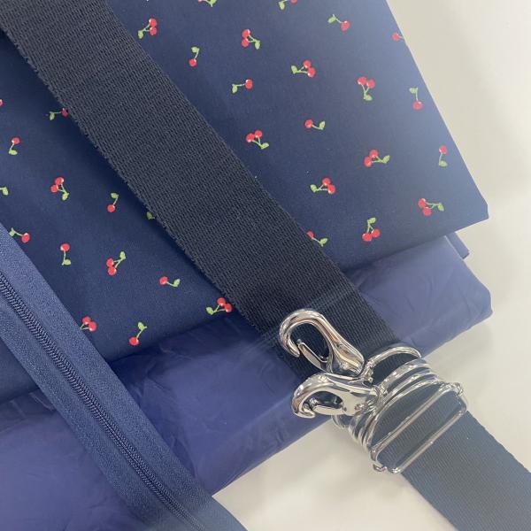 Taschenpaket navy mit Kirschen