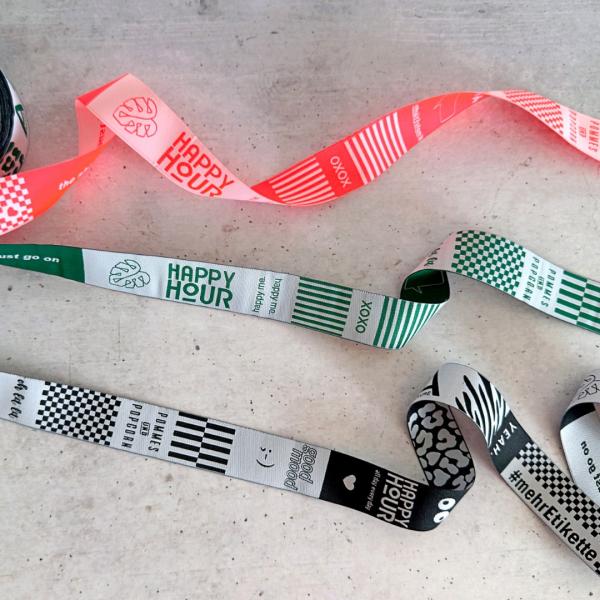 Preview: Webband #mehretikette Signature Band grün